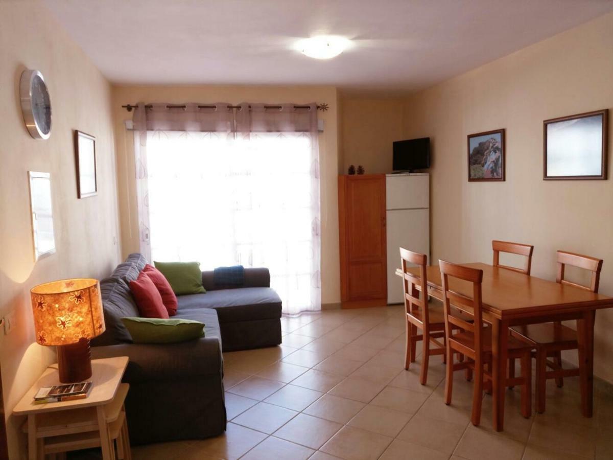 Vv Calle La Ola Apartment *